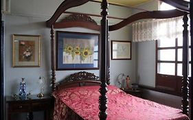 Casa Conchita Bed & Breakfast